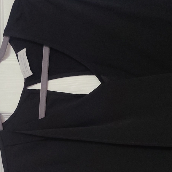 Zara Asymmetrical Top - Picture 3 of 6